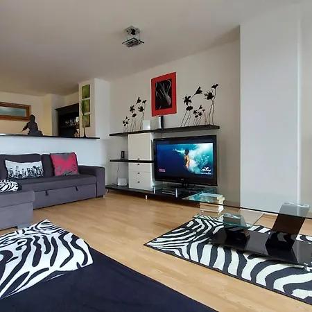 Orange Apartman