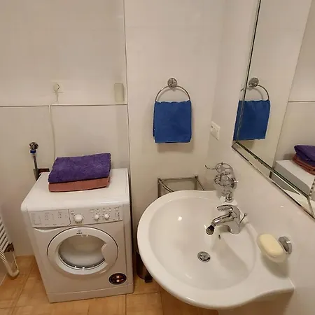 Orange Apartamento *